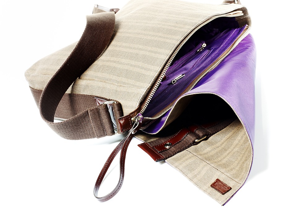 Comment choisir le sac parfait pour un homme moderne ?